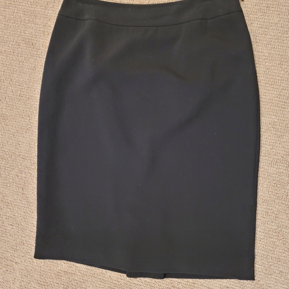 Ann Taylor Black Knee-Length Pencil Skirt
